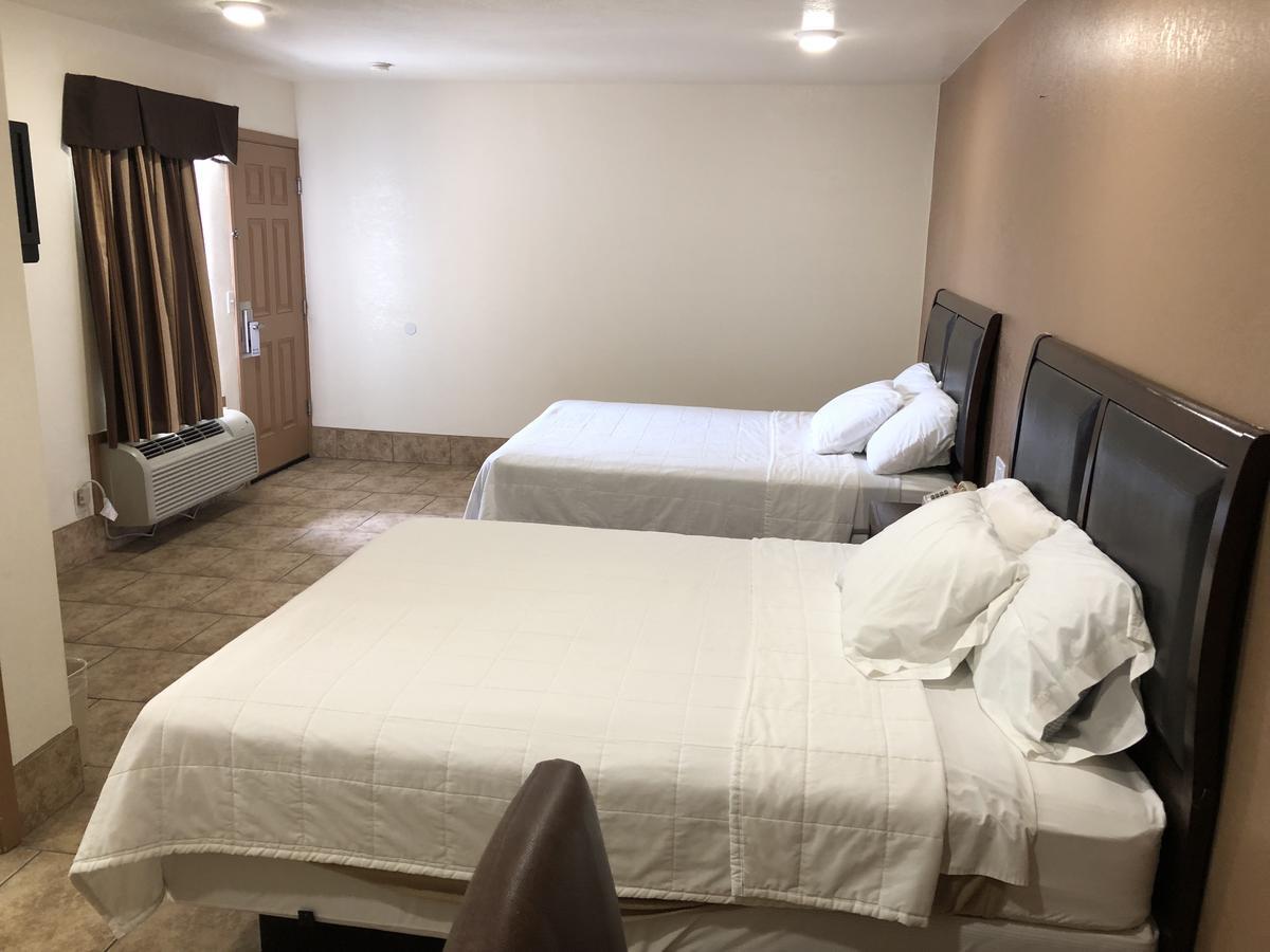 Toppers Motel Taft Экстерьер фото